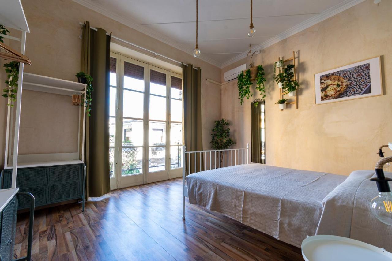 Locanda Popolare Aci Castello Bagian luar foto
